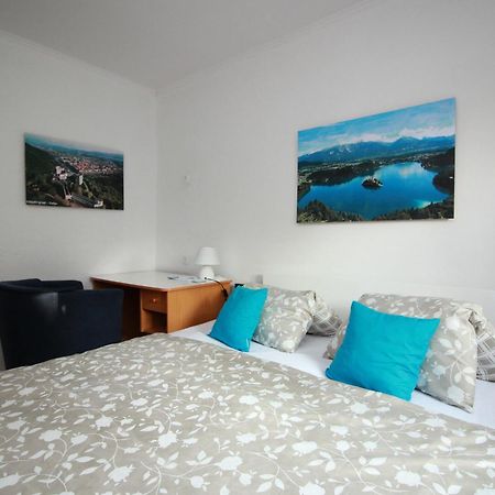 Guesthouse Veles Slovenska Bistrica Kamer foto