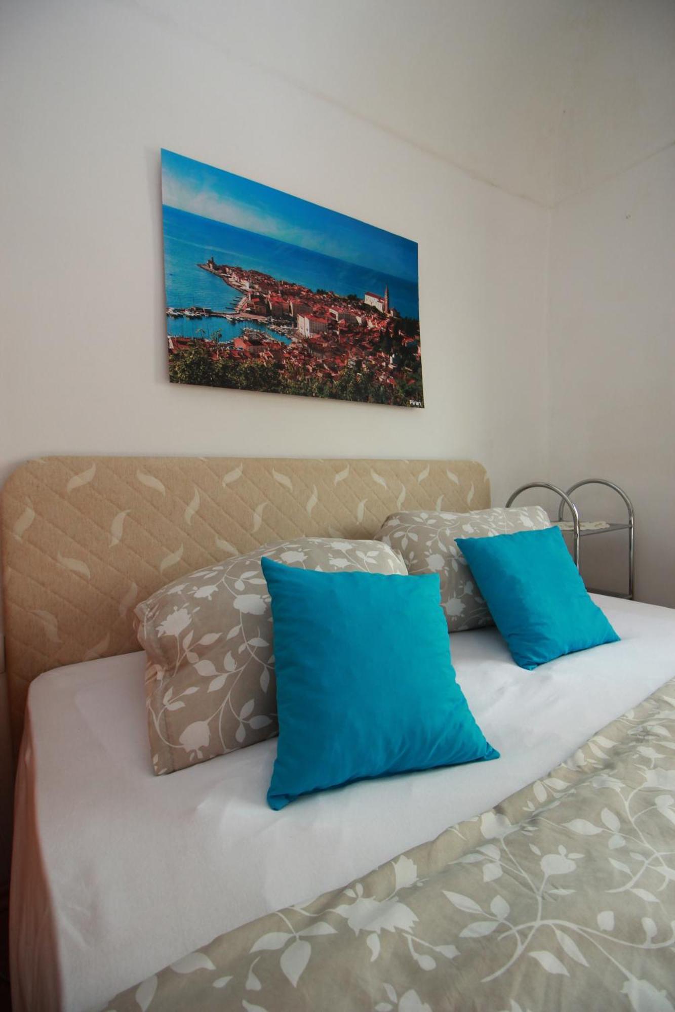 Guesthouse Veles Slovenska Bistrica Kamer foto