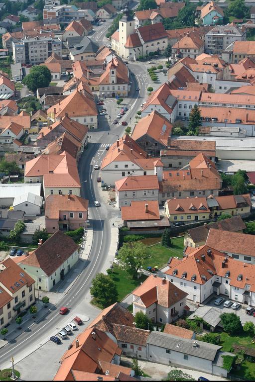 Guesthouse Veles Slovenska Bistrica Buitenkant foto