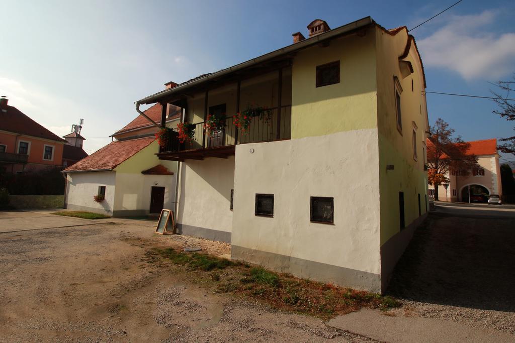 Guesthouse Veles Slovenska Bistrica Buitenkant foto