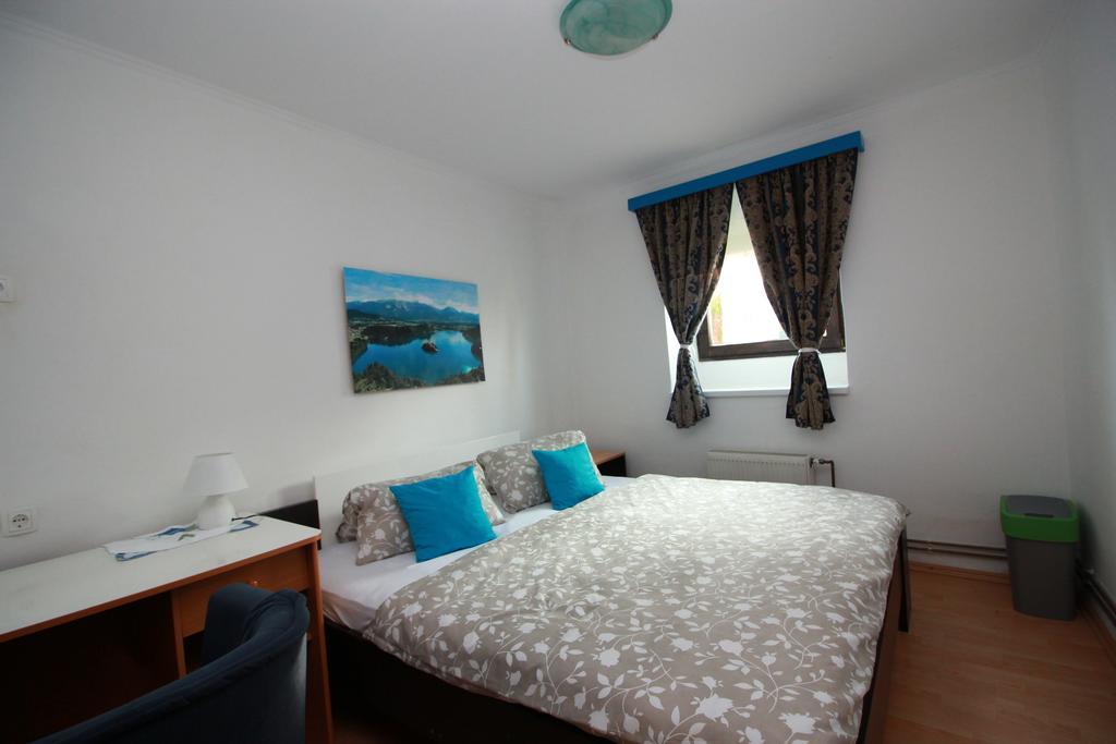 Guesthouse Veles Slovenska Bistrica Buitenkant foto